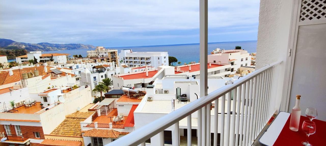 Ap368 - Coronado 67 - * Nerja